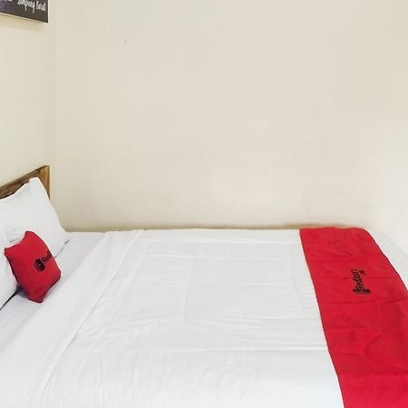 Hotel Reddoorz Syariah At Shakira Alesha Enggal Bandar Lampung Zewnętrze zdjęcie